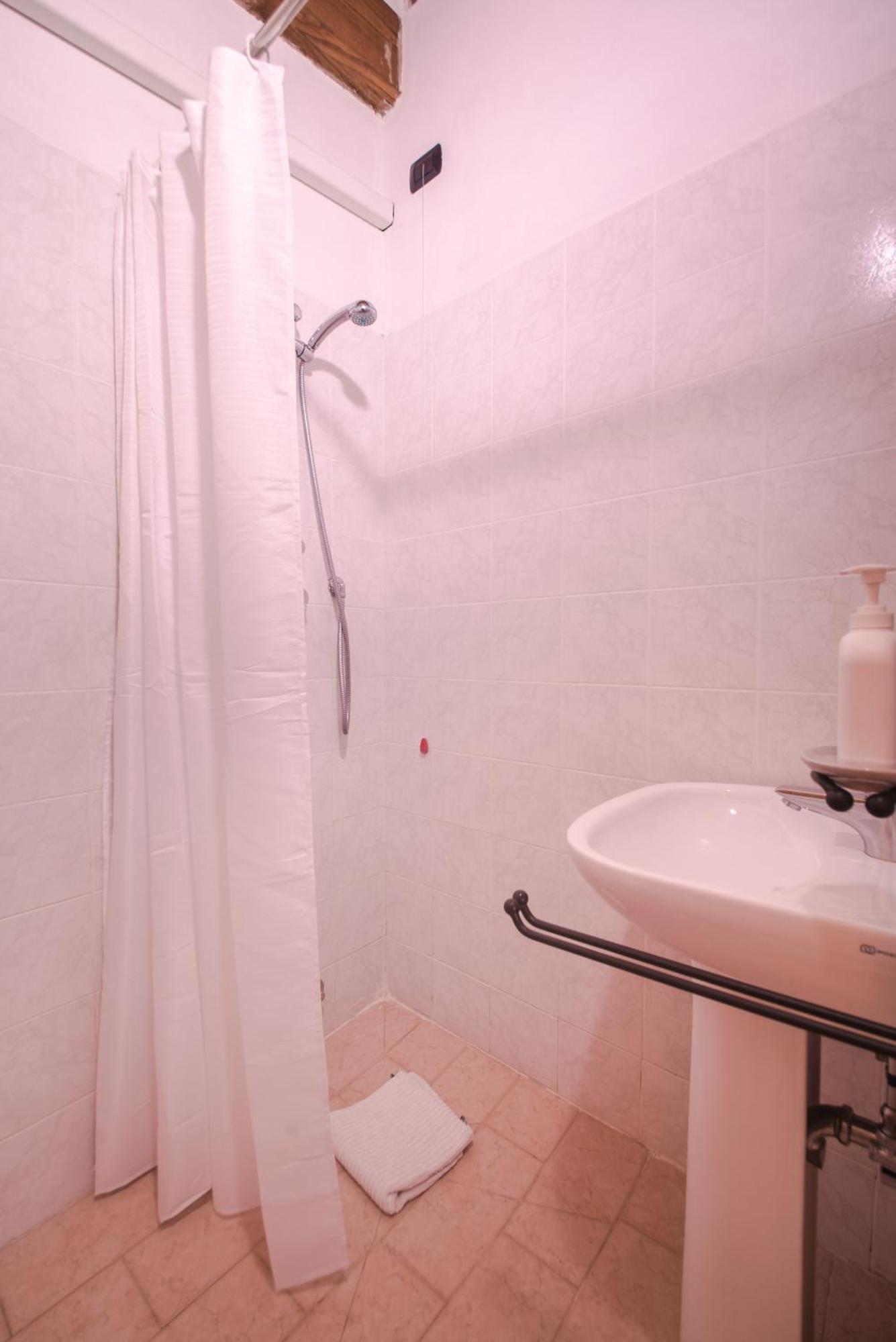 Agriturismo Il Pillone Montecatini Terme Szoba fotó
