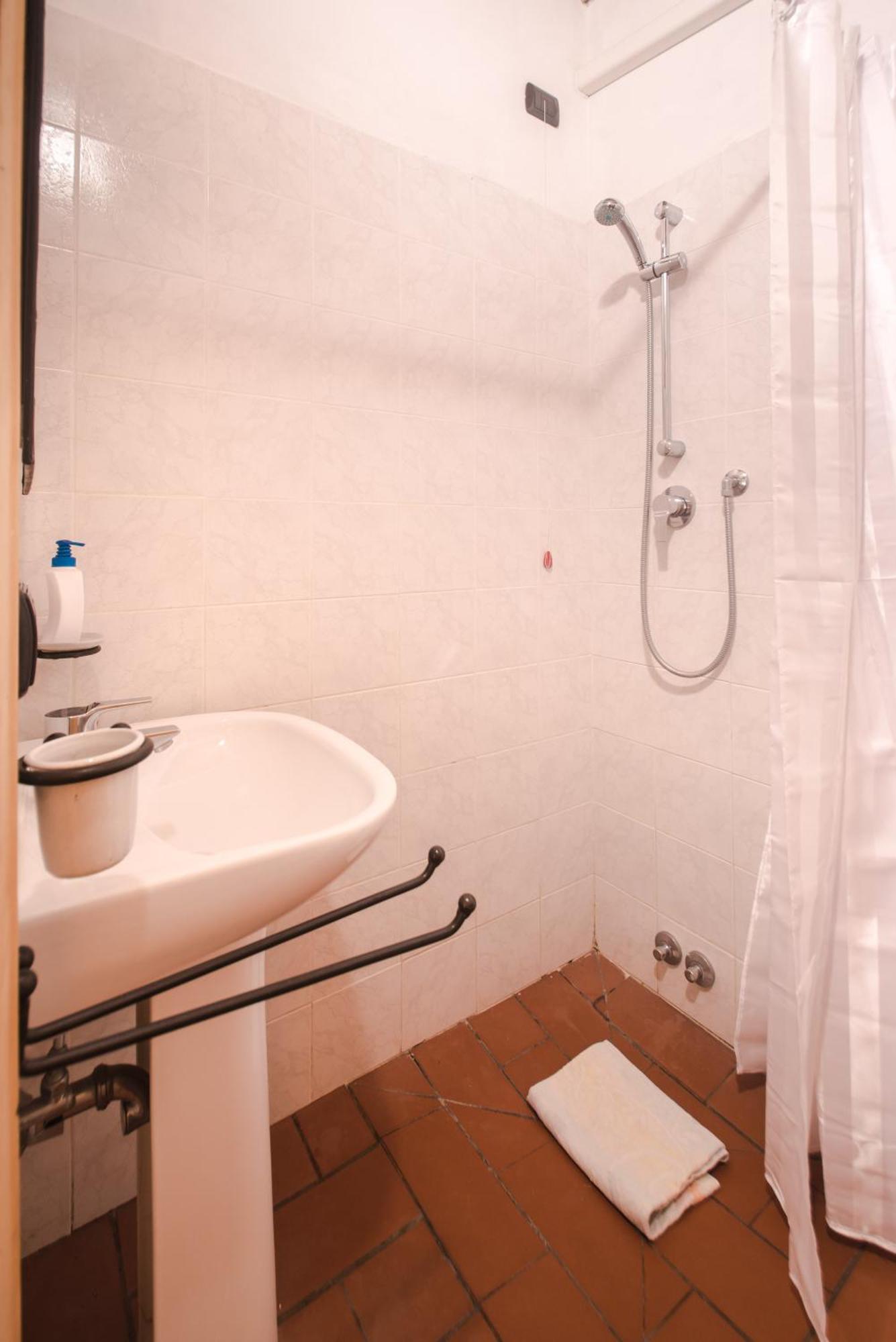 Agriturismo Il Pillone Montecatini Terme Szoba fotó